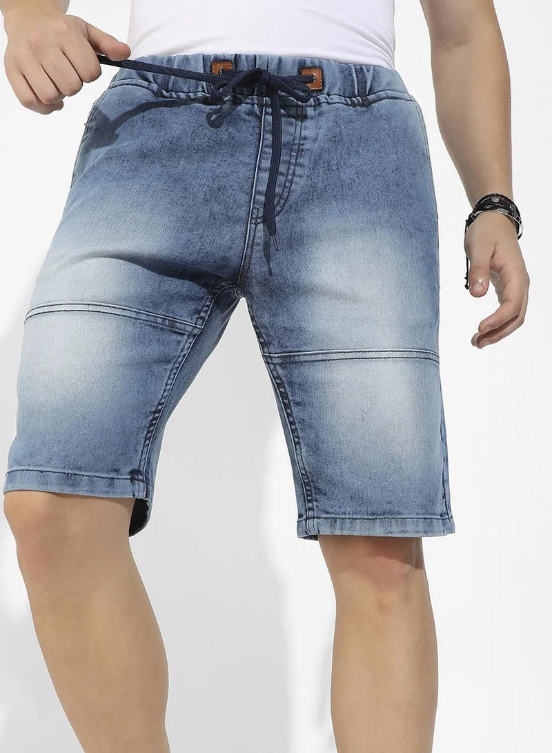 كامبوس سوترا Men's Blue Contrast Stitch Denim Shorts For Casual Wear | Medium-Wash | Regular Fit | Drawstring Closure | Denim Denim Shorts Crafted With Comfort Fit For Everyday Wear